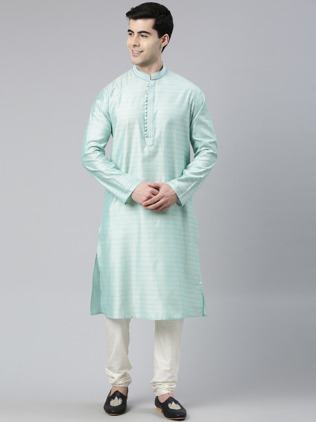 TheEthnic.Co Ethnic Motifs Woven Design Thread Work Jacquard Silk Kurta, Turquoise blue
TheEthnic.Co Ethnic Motifs Woven Design Thread Work Jacquard Silk Kurta, Turquoise blue