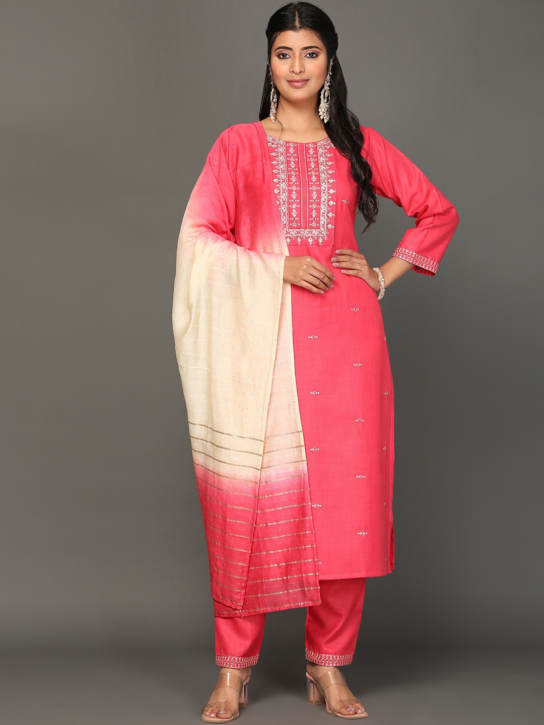 KALINI Ethnic Motifs Yoke Design Regular Thread Work Kurta with Trousers & Dupatta, Pink
KALINI Ethnic Motifs Yoke Design Regular Thread Work Kurta with Trousers & Dupatta, Pink
