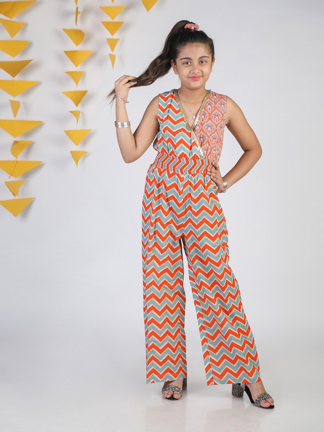 Budding Bees Girls Geometric Printed V-Neck Embellished Detailed Cotton Jumpsuit, Blue
Budding Bees Girls Geometric Printed V-Neck Embellished Detailed Cotton Jumpsuit, Blue