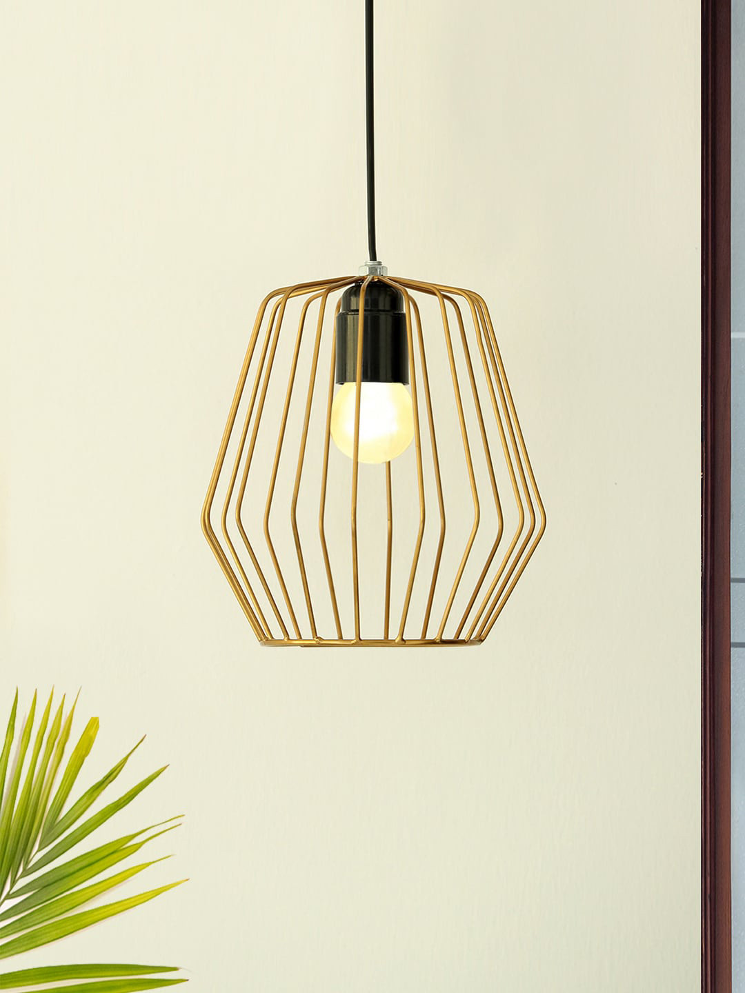ExclusiveLane Golden Hanging Pendant Lamp Shade, Gold
ExclusiveLane Golden Hanging Pendant Lamp Shade, Gold