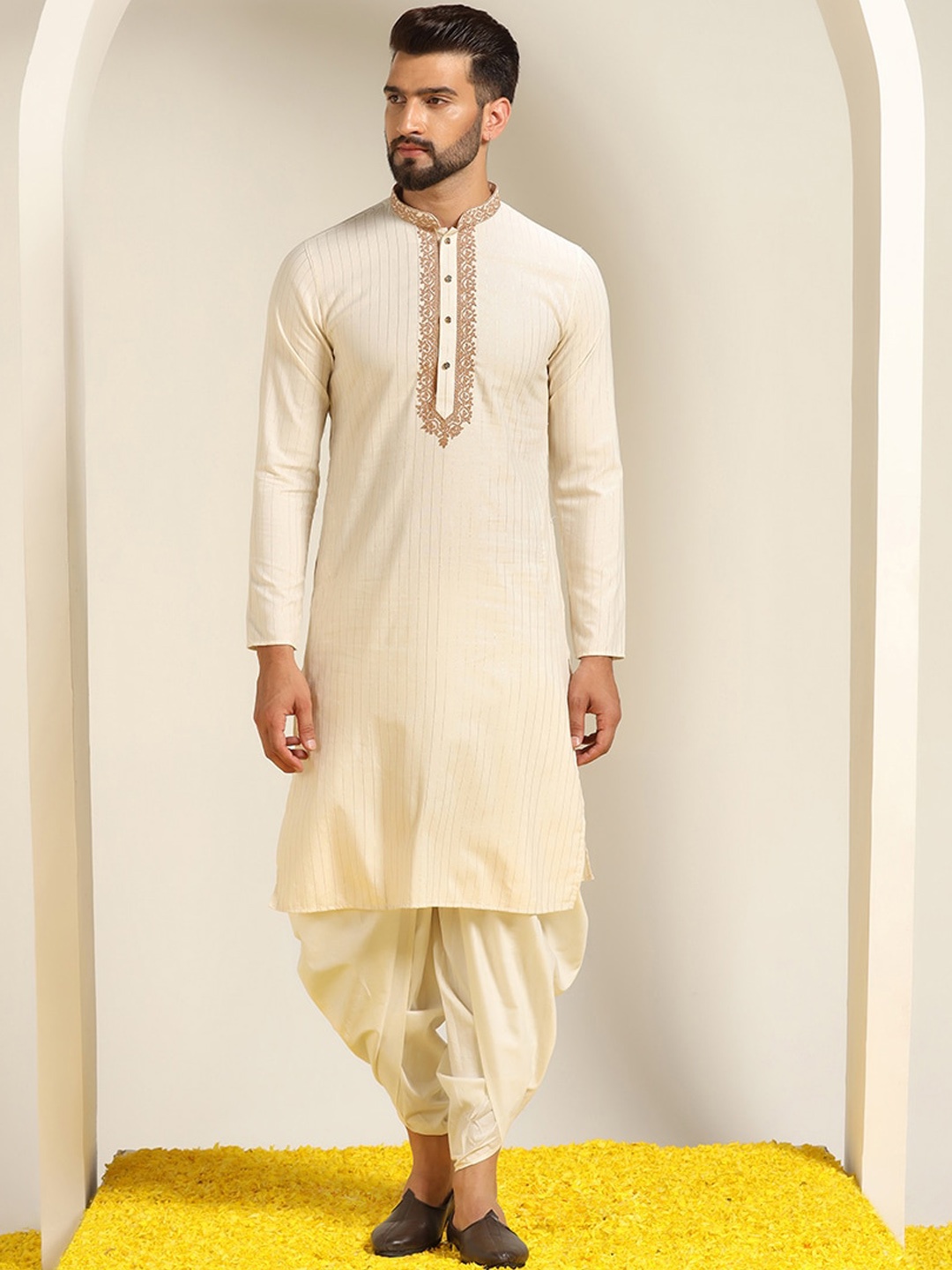 KISAH Striped Mandarin Collar Thread Work Detailed Straight Kurta With Dhoti Pant, Off white
KISAH Striped Mandarin Collar Thread Work Detailed Straight Kurta With Dhoti Pant, Off white