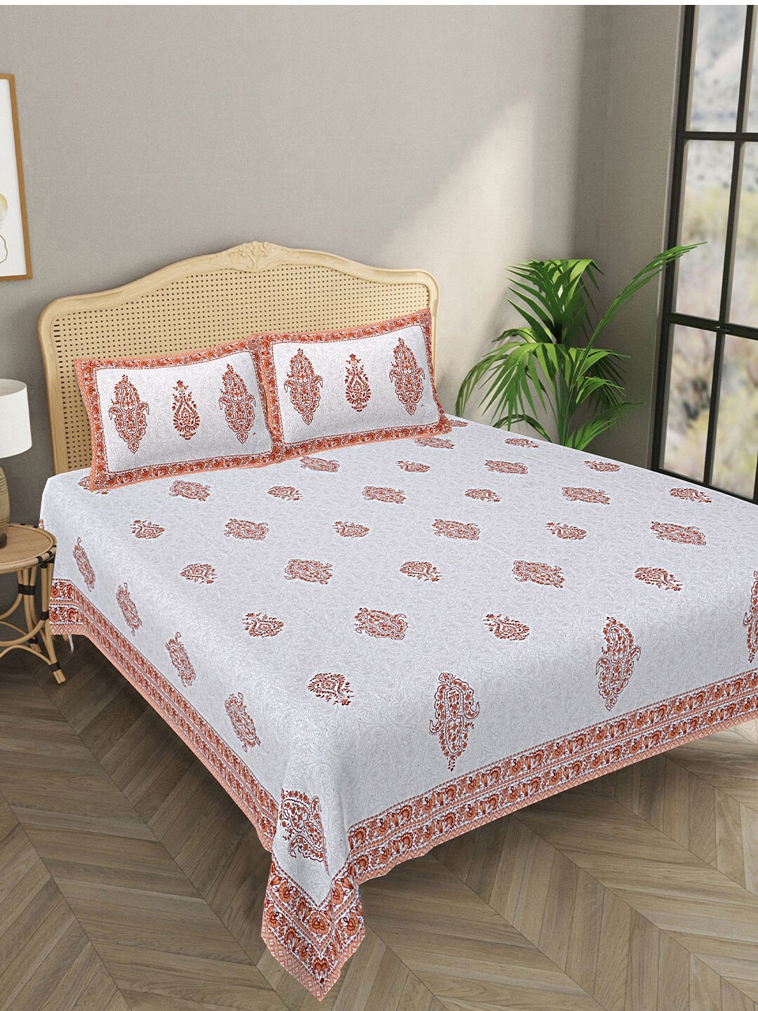 LIVING ROOTS White Ethnic Motifs Pure Cotton 300 TC Flat King Bedsheet & 2 Pillow Covers
LIVING ROOTS White Ethnic Motifs Pure Cotton 300 TC Flat King Bedsheet & 2 Pillow Covers