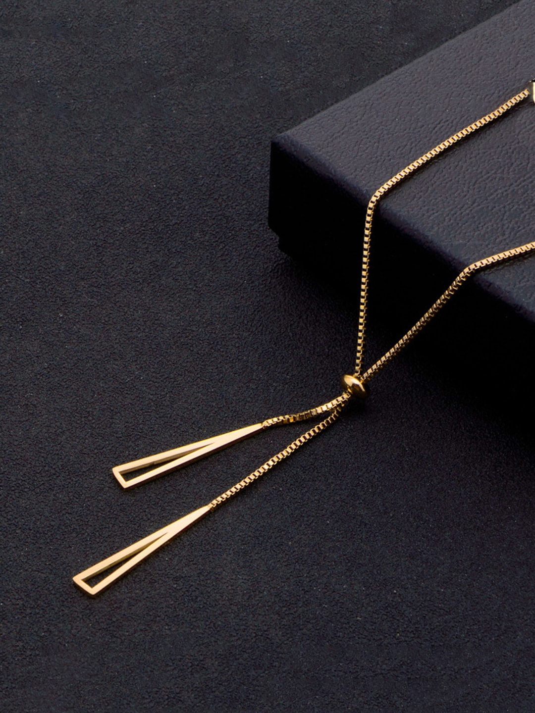 Jewels Galaxy Gold-plated Stainless Steel Geometric Tassel Pull-out Pendant With Chain
Jewels Galaxy Gold-plated Stainless Steel Geometric Tassel Pull-out Pendant With Chain