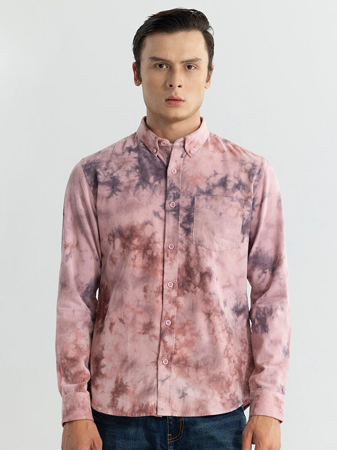 Snitch Purple Classic Slim Fit Abstract Printed Button-Down Collar Cotton Casual Shirt
Snitch Purple Classic Slim Fit Abstract Printed Button-Down Collar Cotton Casual Shirt