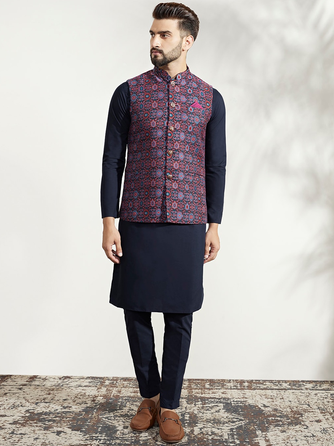 KISAH Men Woven Jacquard Regular Fit Ethnic Motifs Kurta Jacket Trouser Set, Blue
KISAH Men Woven Jacquard Regular Fit Ethnic Motifs Kurta Jacket Trouser Set, Blue