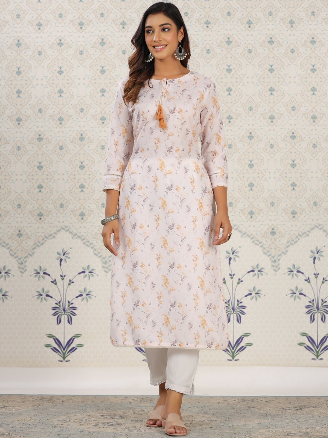 Ode by House of Pataudi Floral Printed Tie-Up Neck Beads & Stones Pure Linen Kurta, White
Ode by House of Pataudi Floral Printed Tie-Up Neck Beads & Stones Pure Linen Kurta, White