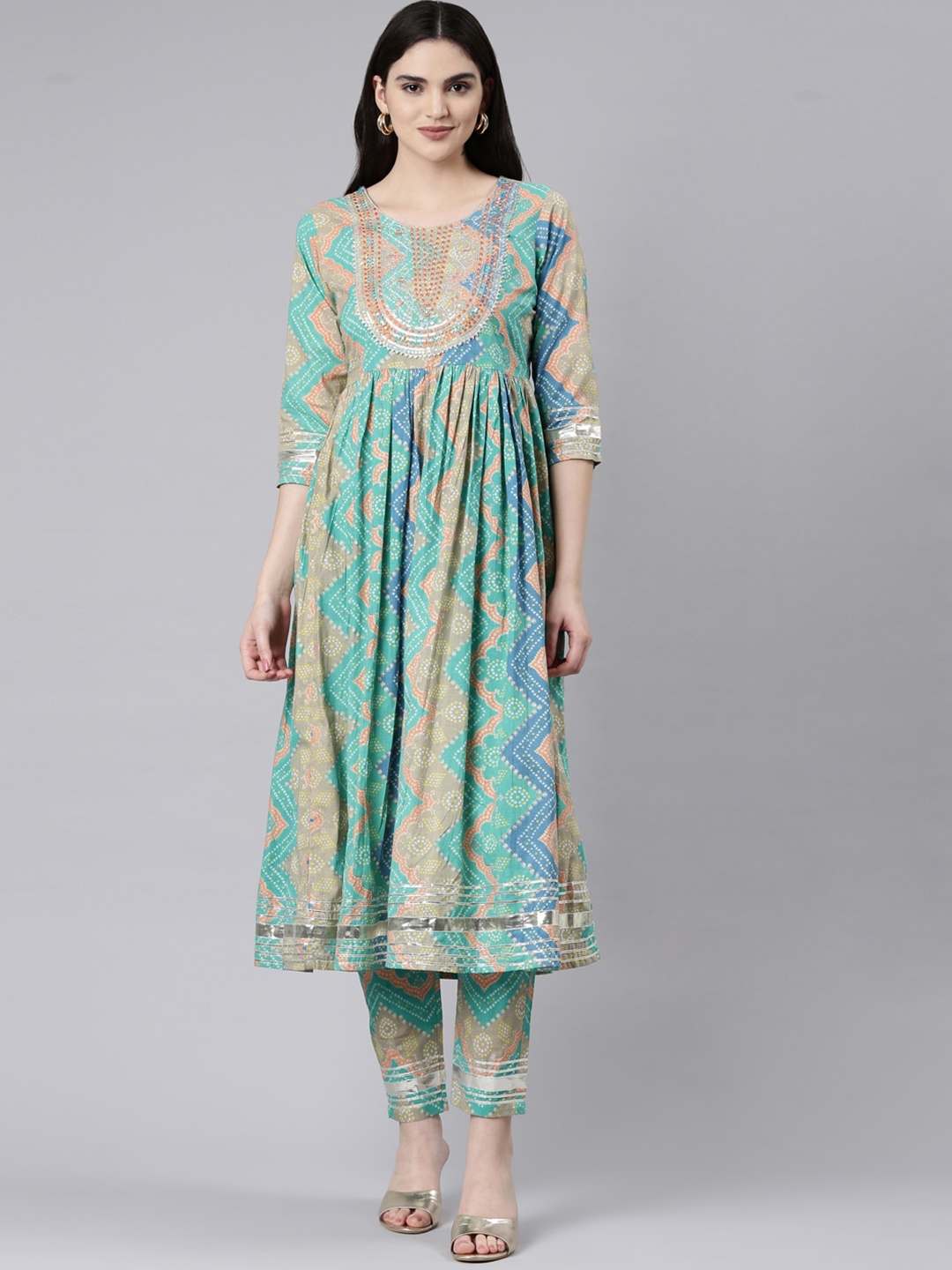 ERISHA Bandhani Printed Anarkali Gotta Patti Pure Cotton Kurta With Trousers, Green
ERISHA Bandhani Printed Anarkali Gotta Patti Pure Cotton Kurta With Trousers, Green