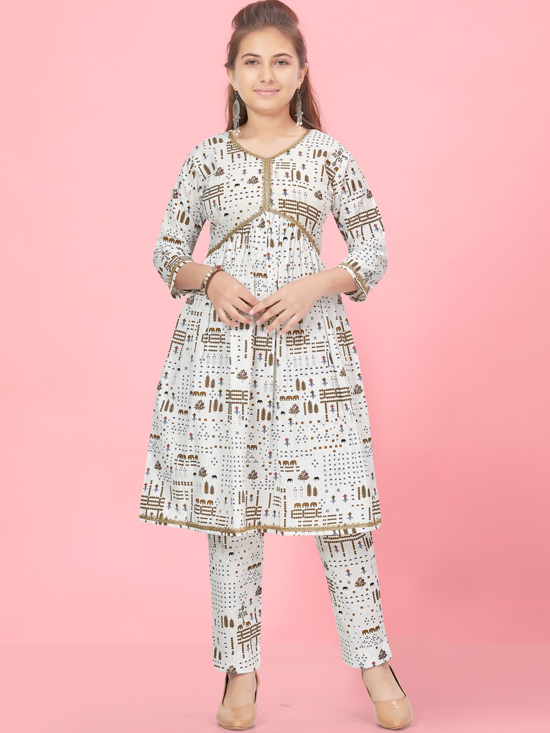 Aarika Girls Ethnic Motifs Printed Regular Pure Cotton Kurta With Trouser, Cream
Aarika Girls Ethnic Motifs Printed Regular Pure Cotton Kurta With Trouser, Cream