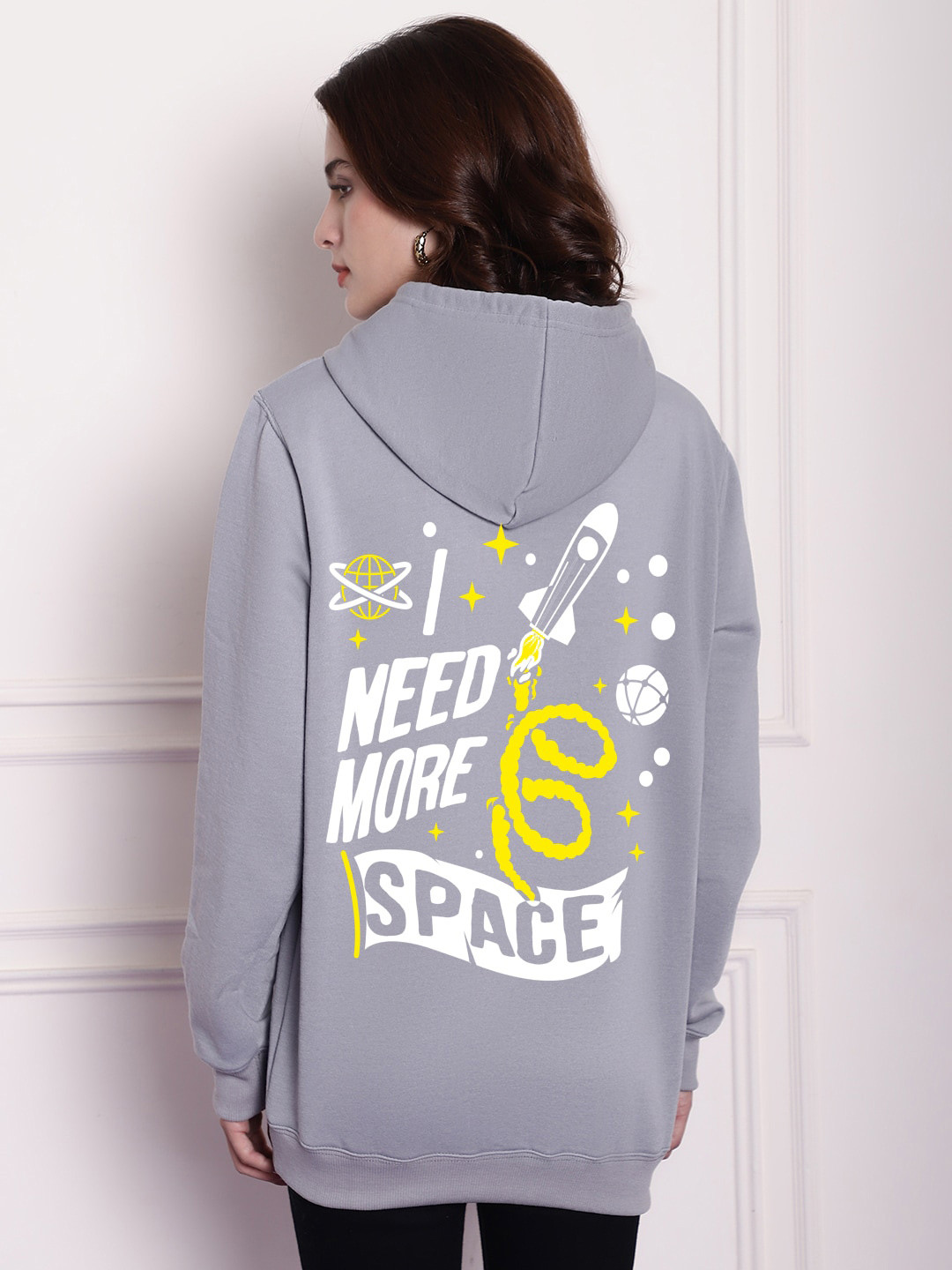 Imsa Moda Typography Printed Long Sleeves Fleece Hooded Oversized Pullover Sweatshirt, Grey
Imsa Moda Typography Printed Long Sleeves Fleece Hooded Oversized Pullover Sweatshirt, Grey