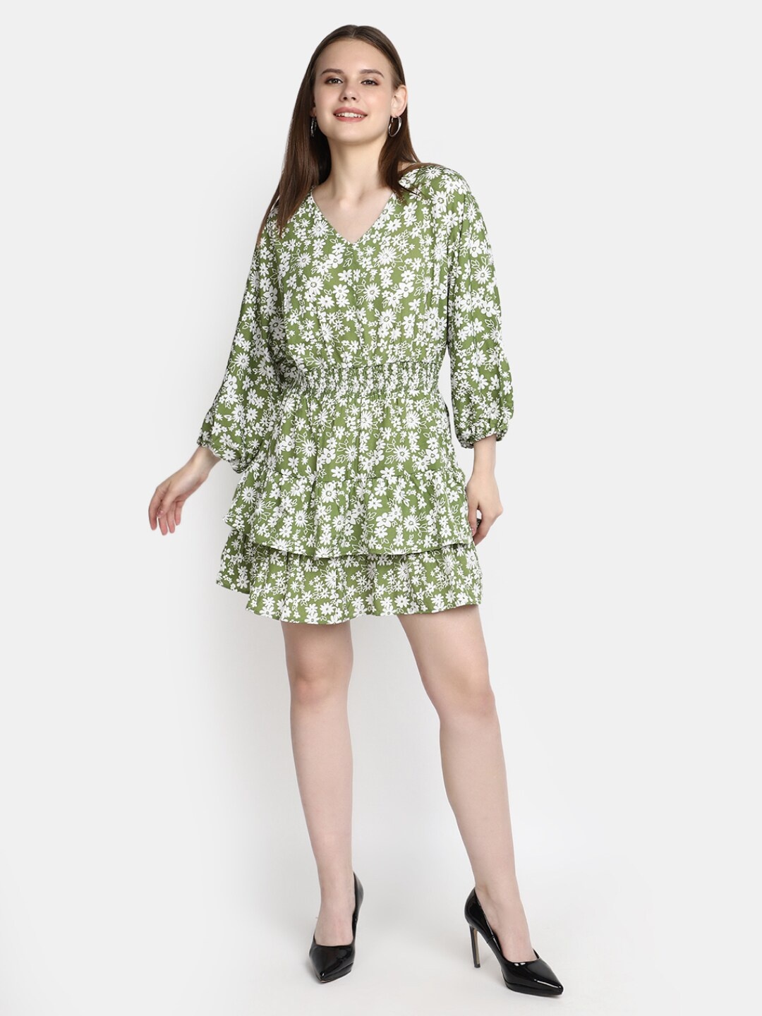 V-Mart Floral Printed V-Neck Puff Sleeve Fit & Flare Gathered or Pleated Dress, Green
V-Mart Floral Printed V-Neck Puff Sleeve Fit & Flare Gathered or Pleated Dress, Green