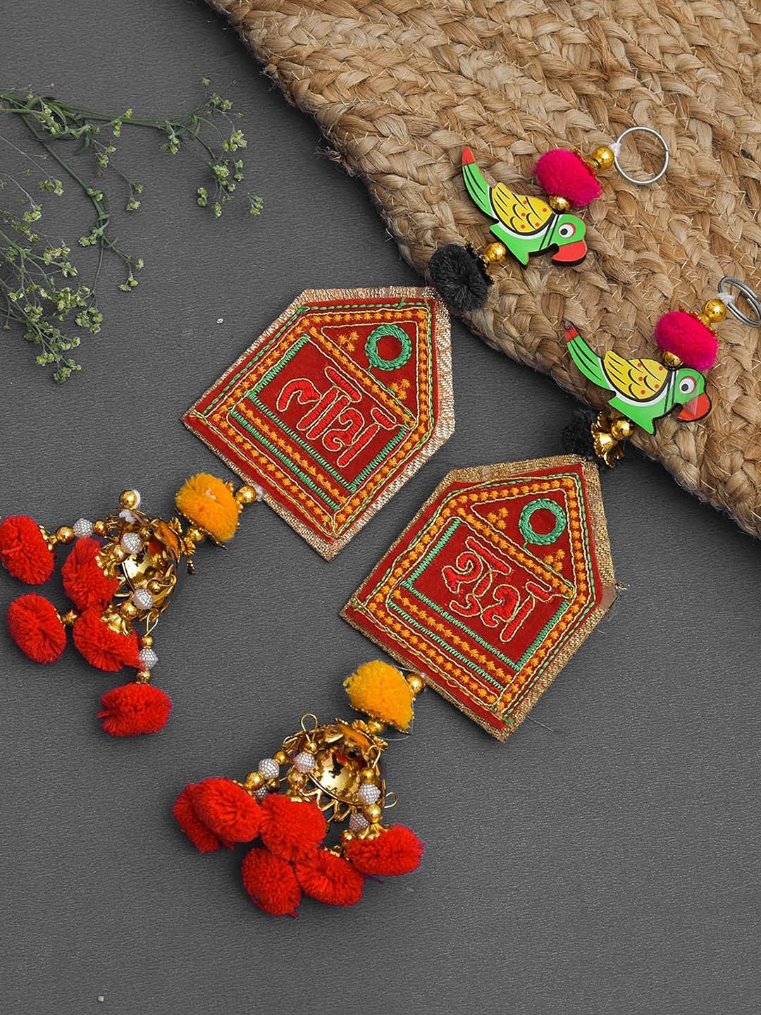 Ascension Red 2 Pieces Wood Parrot Pom Pom Side Door toran