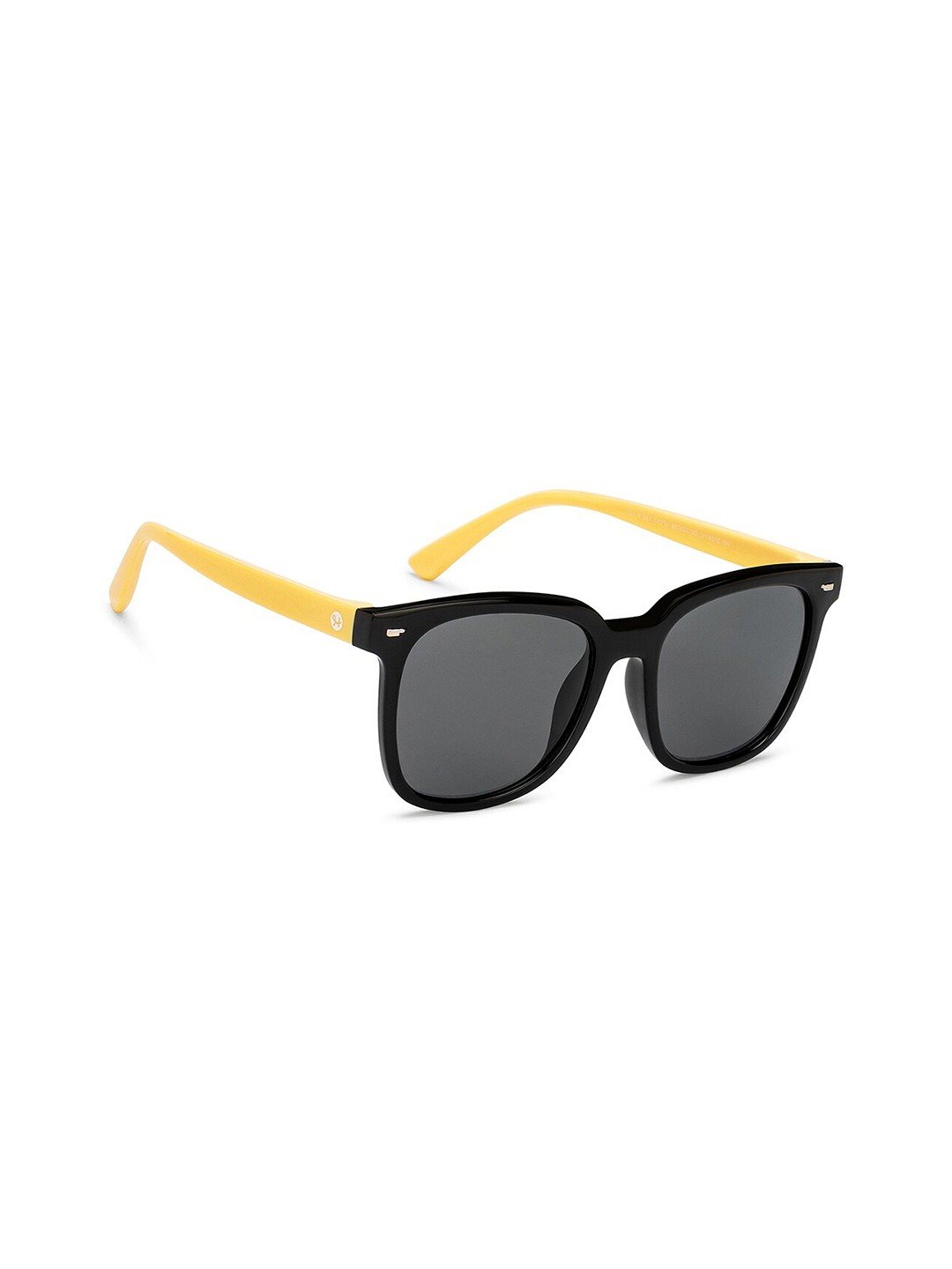 Hooper Unisex Kids Black Lens & Black Wayfarer Sunglasses with Polarised and UV Protected Lens
Hooper Unisex Kids Black Lens & Black Wayfarer Sunglasses with Polarised and UV Protected Lens