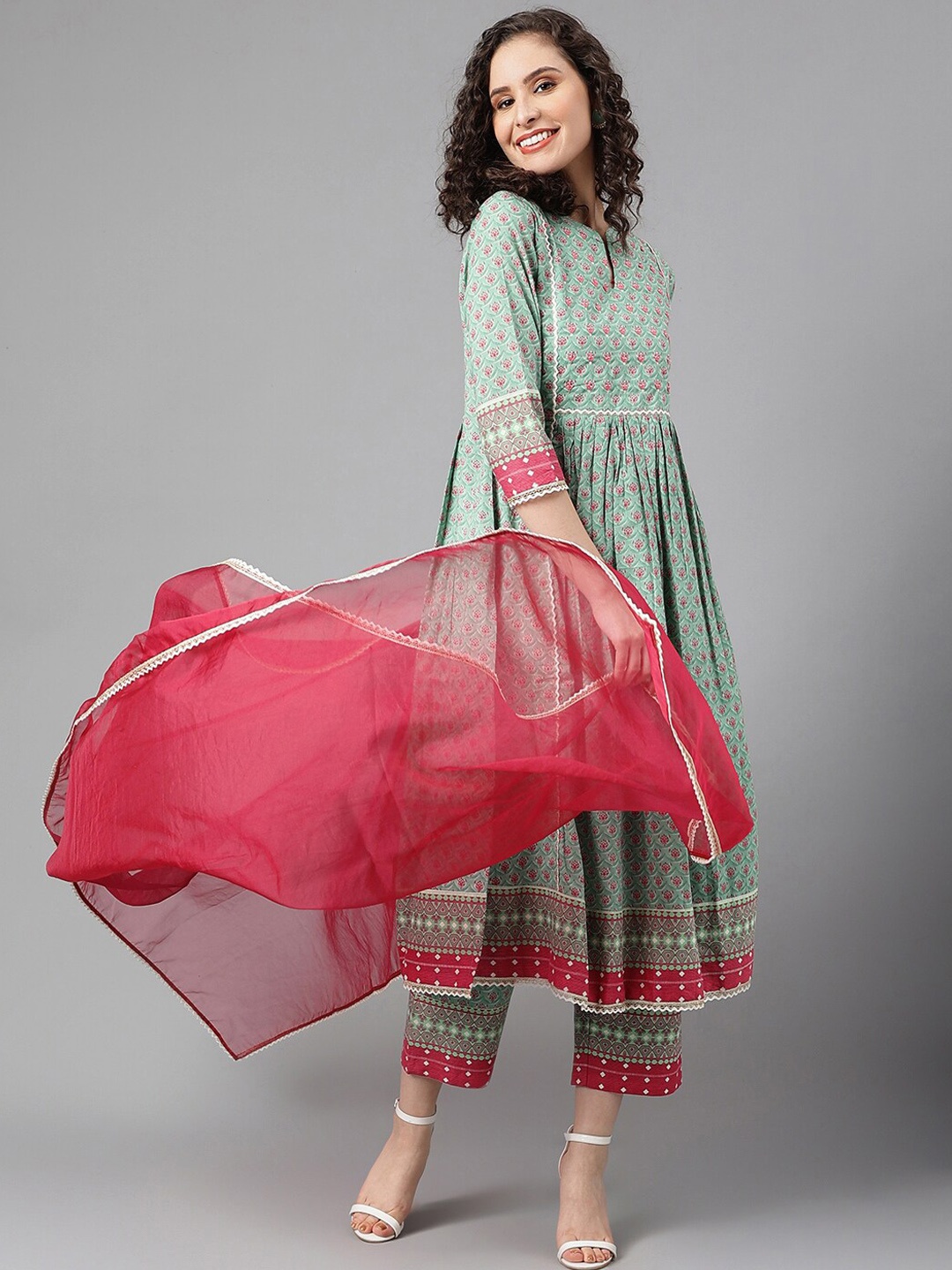 Khushal K Ethnic Motifs Printed Empire Pure Cotton Kurta With Palazzos & Dupatta, Green
Khushal K Ethnic Motifs Printed Empire Pure Cotton Kurta With Palazzos & Dupatta, Green