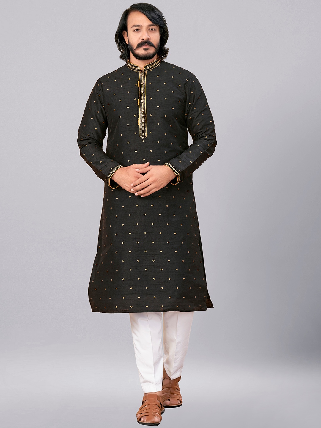 ZARIMO Ethnic Motifs Woven Design Thread Work Zari Jacquard Cotton Silk Kurta, Black
ZARIMO Ethnic Motifs Woven Design Thread Work Zari Jacquard Cotton Silk Kurta, Black