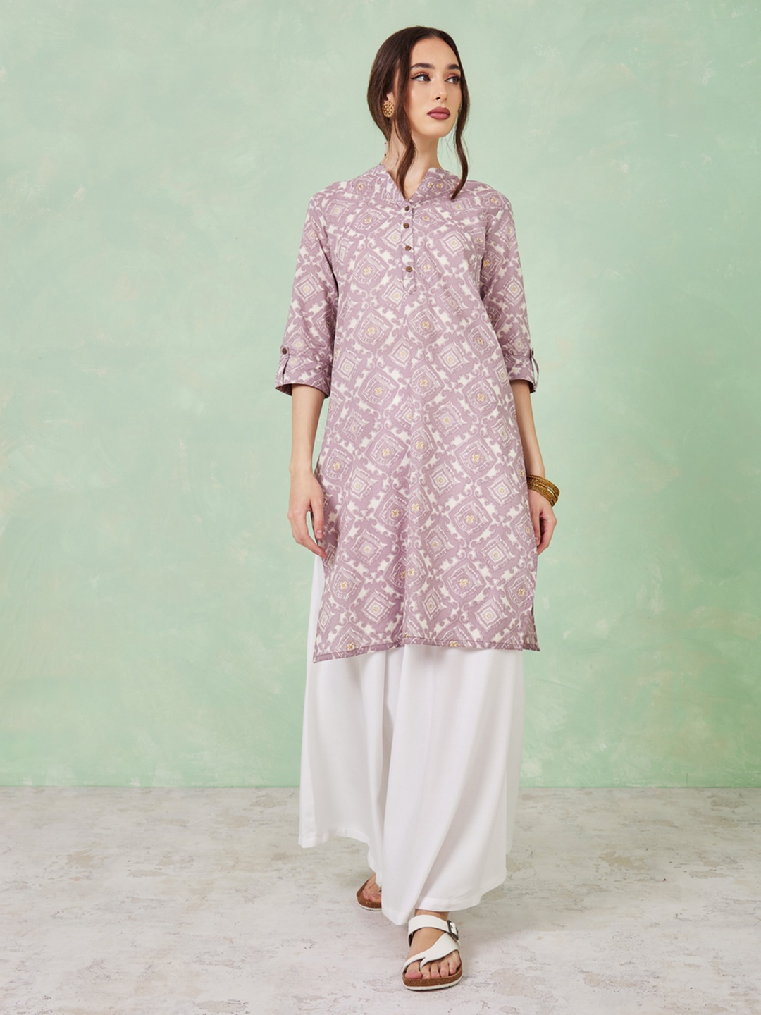 Styli Lavender Ethnic Motifs Ikat Printed Mandarin Collar Roll-Up Sleeves Cotton Kurta
Styli Lavender Ethnic Motifs Ikat Printed Mandarin Collar Roll-Up Sleeves Cotton Kurta