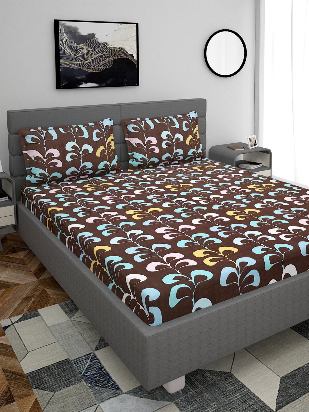 Stylespace by Isha Brown & Blue Floral 250 TC Fitted King Bedsheet with 2 Pillow Covers
Stylespace by Isha Brown & Blue Floral 250 TC Fitted King Bedsheet with 2 Pillow Covers
