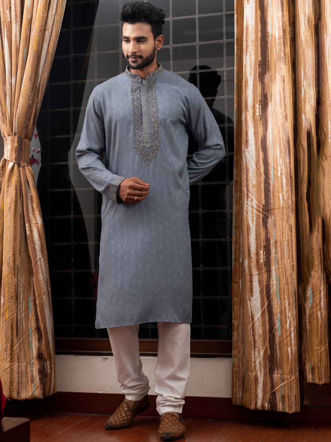 HU - Handcrafted Uniquely Floral Yoke Design Mandarin Collar Thread Work Kurta & Churidar, Grey
HU - Handcrafted Uniquely Floral Yoke Design Mandarin Collar Thread Work Kurta & Churidar, Grey