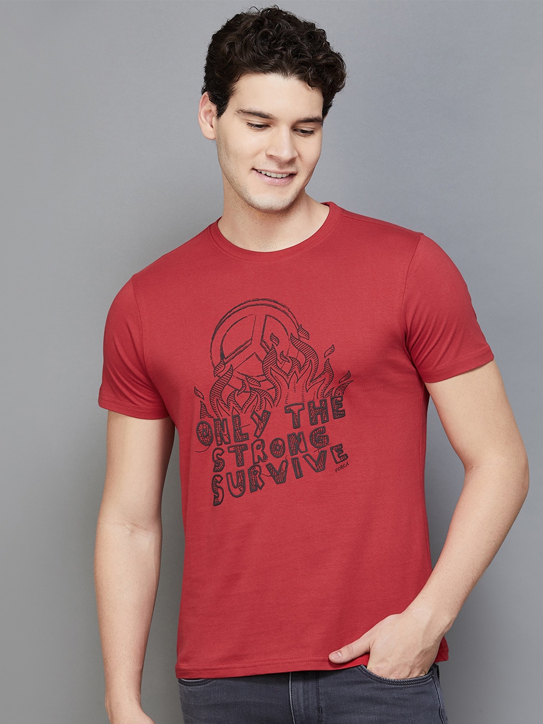 Forca by Lifestyle Typography Printed Slim Fit T-shirt, Red