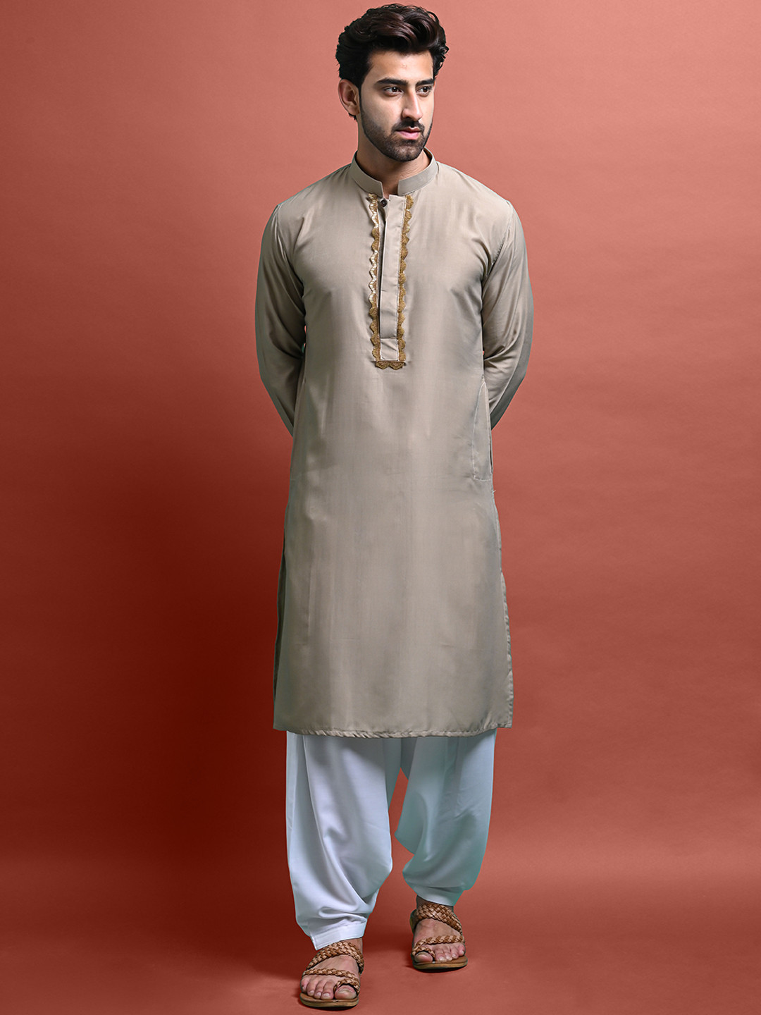 VESHAM Mandarin Collar Kurta With Patiala, Tan
VESHAM Mandarin Collar Kurta With Patiala, Tan
