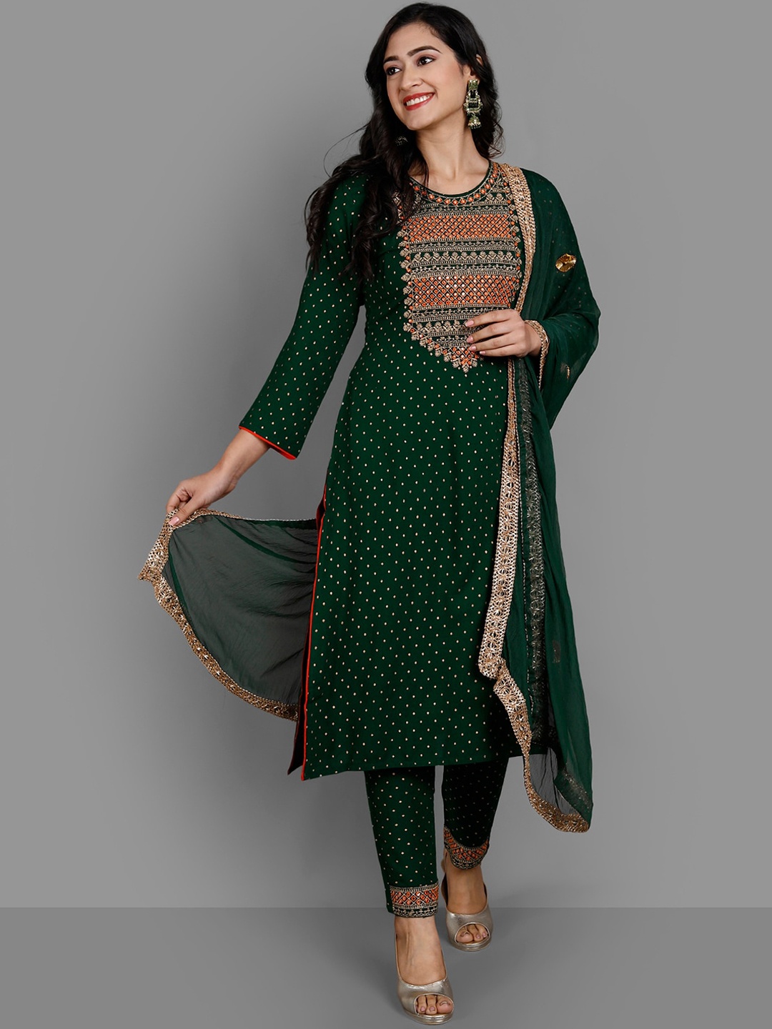KALINI Ethnic Motifs Embroidered Regular Mirror Work Kurta with Trousers & Dupatta, Green
KALINI Ethnic Motifs Embroidered Regular Mirror Work Kurta with Trousers & Dupatta, Green