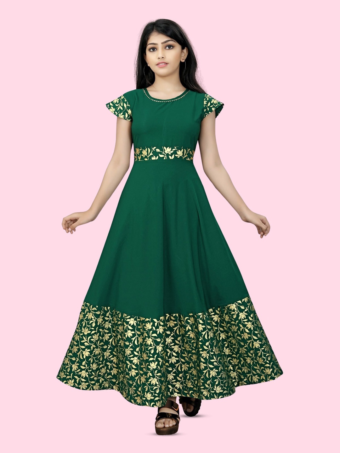 BAESD Girls Floral Printed Round Neck Cap Sleeve Fit & Flare Maxi Ethnic Dress, Green
BAESD Girls Floral Printed Round Neck Cap Sleeve Fit & Flare Maxi Ethnic Dress, Green