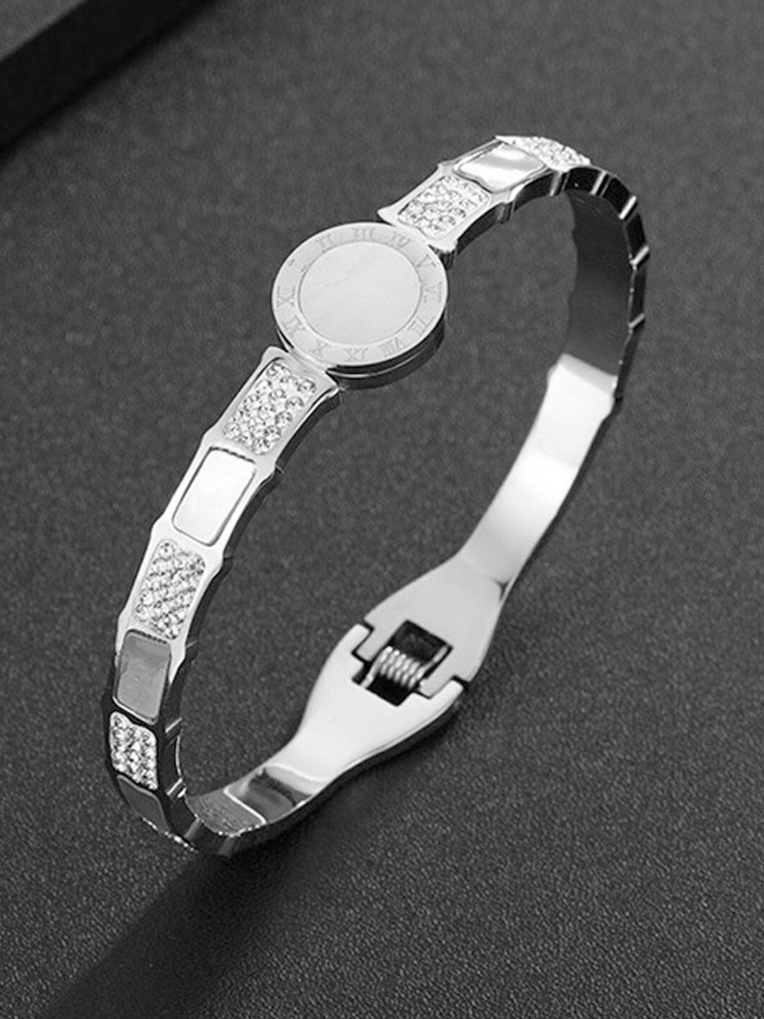 Jewels Galaxy Women Silver-Plated Mother of Pearl Stainless Steel Bangle-Style Bracelet
Jewels Galaxy Women Silver-Plated Mother of Pearl Stainless Steel Bangle-Style Bracelet