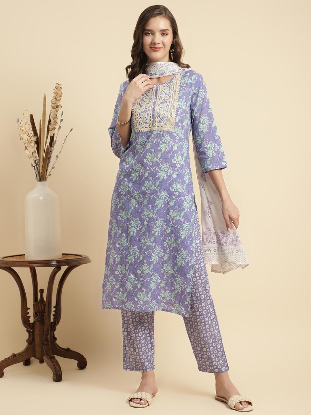 Rangita Ethnic Printed Embroidered Pure Cotton Straight Kurta With Trousers & Dupatta, Lavender
Rangita Ethnic Printed Embroidered Pure Cotton Straight Kurta With Trousers & Dupatta, Lavender