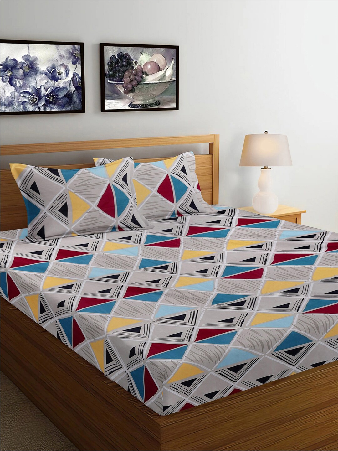 FABINALIV Grey & Blue Geometric Print 300 TC Super King Size Bedsheet with 2 Pillow Covers
FABINALIV Grey & Blue Geometric Print 300 TC Super King Size Bedsheet with 2 Pillow Covers