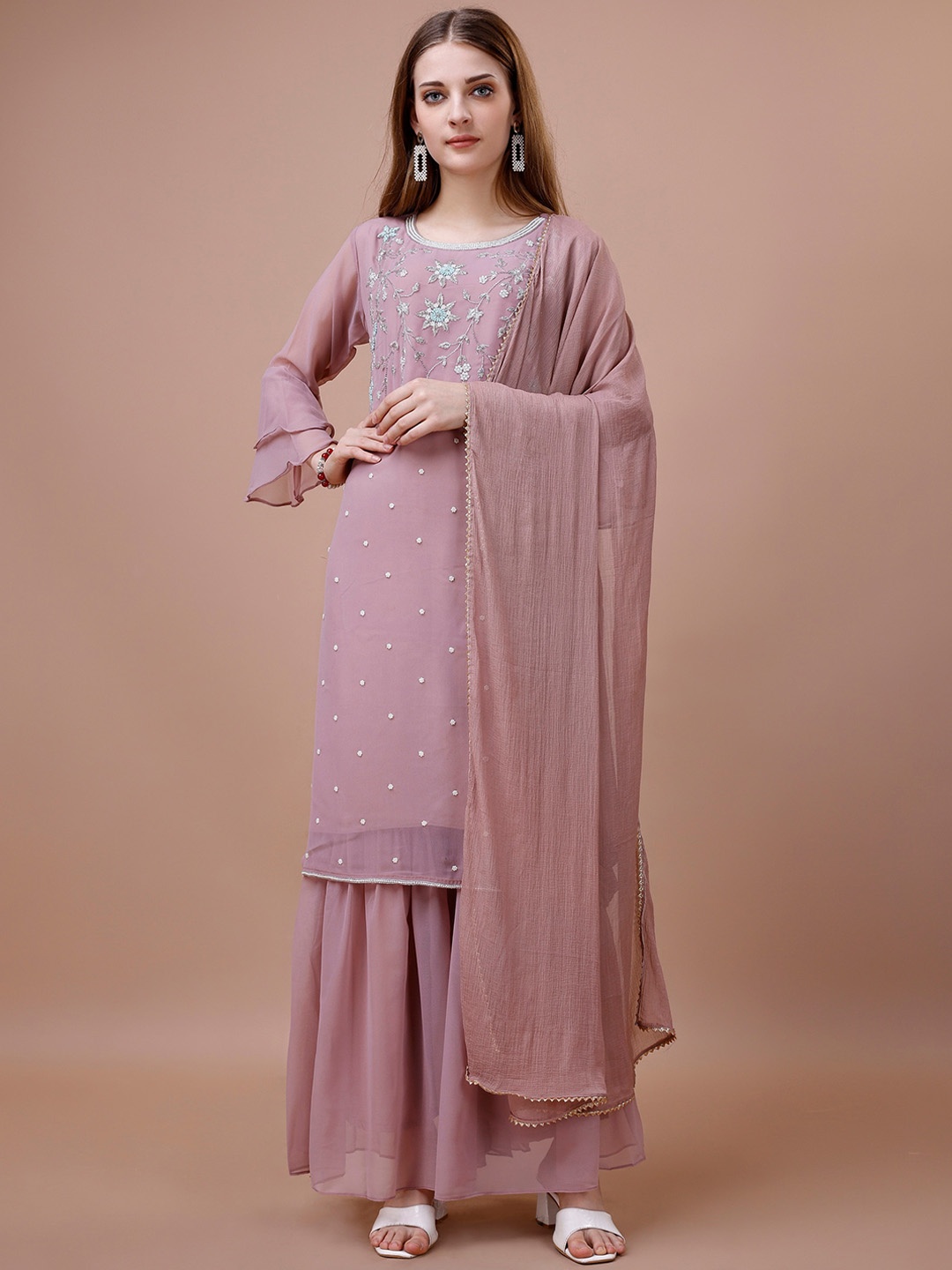 Ishin Floral Embroidered Regular Beads & Stones Straight Kurta & Sharara With Dupatta, Rose
Ishin Floral Embroidered Regular Beads & Stones Straight Kurta & Sharara With Dupatta, Rose