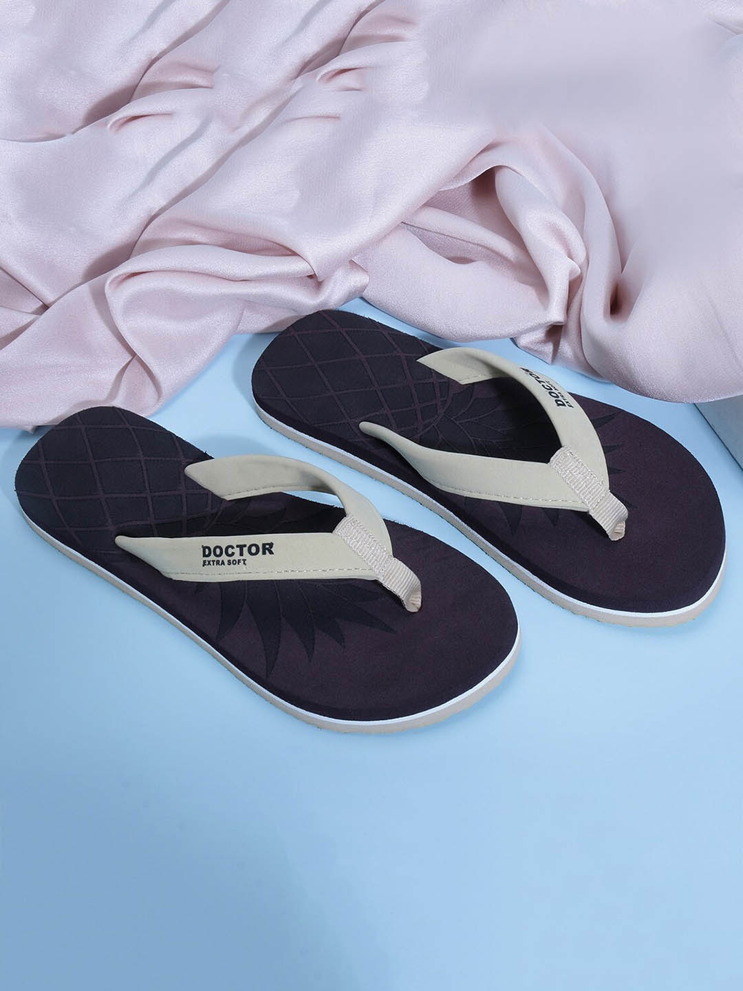 DOCTOR EXTRA SOFT Women Printed Bounce Back Technology Non-Slip Thong Flip-Flops, Brown
DOCTOR EXTRA SOFT Women Printed Bounce Back Technology Non-Slip Thong Flip-Flops, Brown