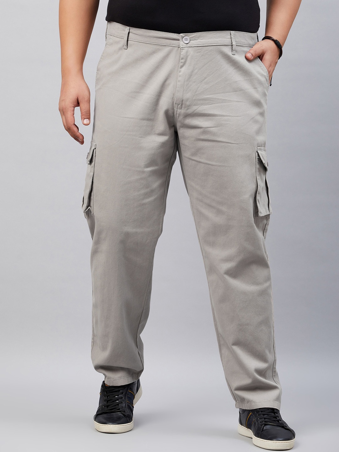 STUDIO NEXX Men Plus Size Relaxed Straight Leg Straight Fit Cotton Cargos Trousers, Grey
STUDIO NEXX Men Plus Size Relaxed Straight Leg Straight Fit Cotton Cargos Trousers, Grey