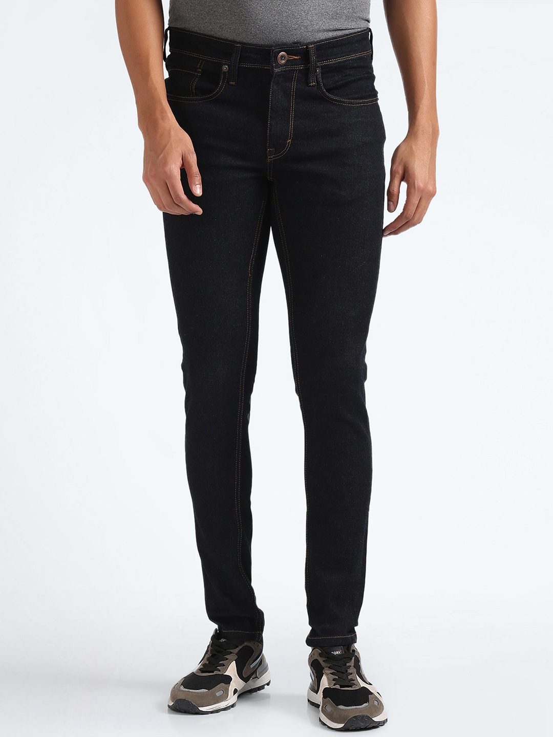 Flying Machine Men Skinny Fit Low-Rise Dark Shade Clean Look Stretchable Jeans, Blue
Flying Machine Men Skinny Fit Low-Rise Dark Shade Clean Look Stretchable Jeans, Blue