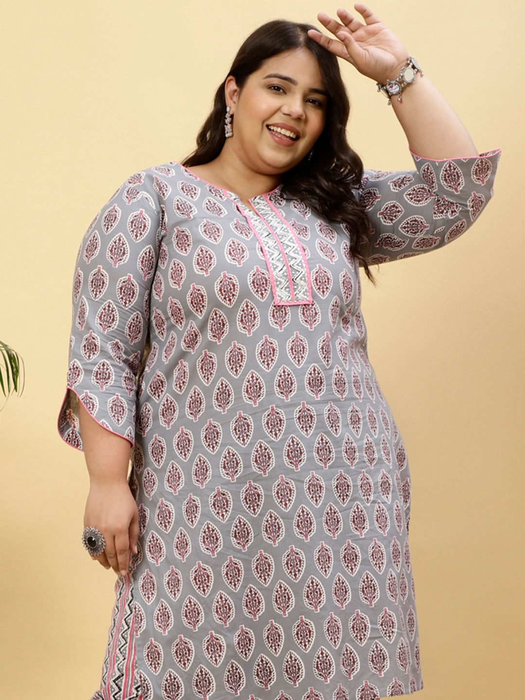 Jaipur Kurti Plus Size Ethnic Motifs Printed Pure Cotton Straight Kurta With Harem Pants, Grey
Jaipur Kurti Plus Size Ethnic Motifs Printed Pure Cotton Straight Kurta With Harem Pants, Grey