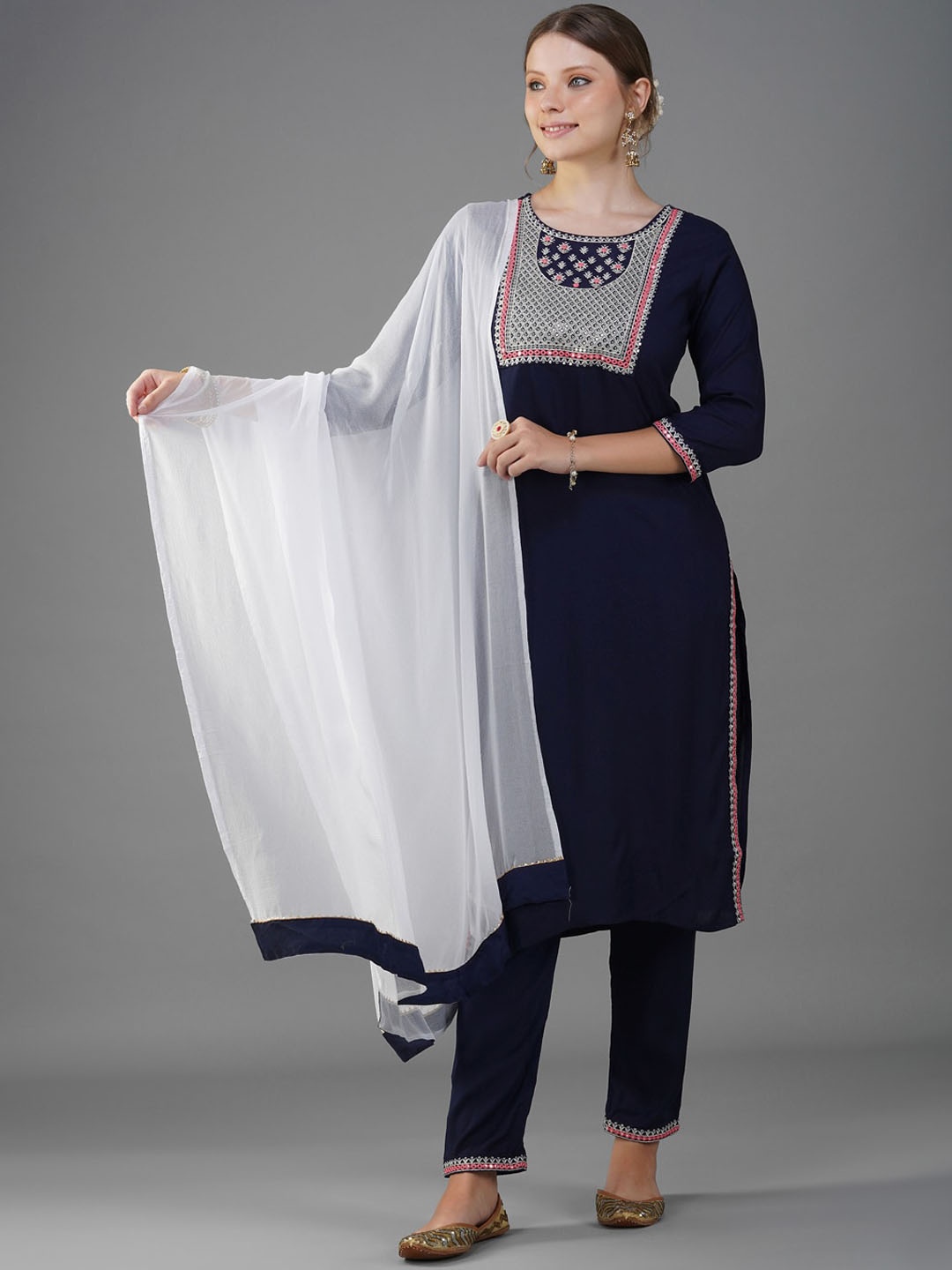 METRO-FASHION Geometric Embroidered Sequinned Kurta With Trousers & Dupatta, Navy blue
METRO-FASHION Geometric Embroidered Sequinned Kurta With Trousers & Dupatta, Navy blue