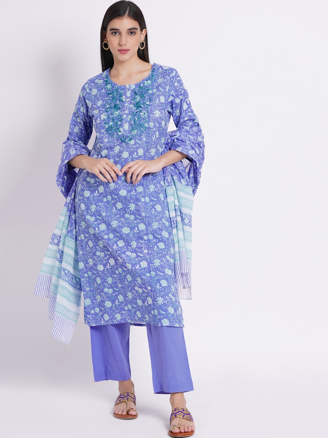 SUTI Floral Yoke Design Thread Work Pure Cotton Straight Kurta With Trousers & Dupatta, Blue
SUTI Floral Yoke Design Thread Work Pure Cotton Straight Kurta With Trousers & Dupatta, Blue