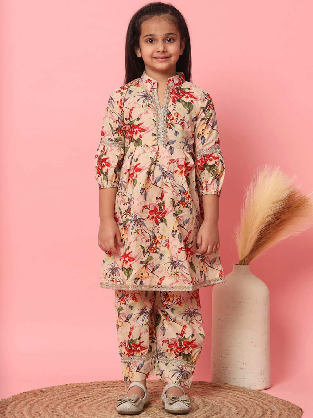 Readiprint Fashions Infant Girls Floral Printed Pure Cotton Kurta with Trousers, Beige
Readiprint Fashions Infant Girls Floral Printed Pure Cotton Kurta with Trousers, Beige