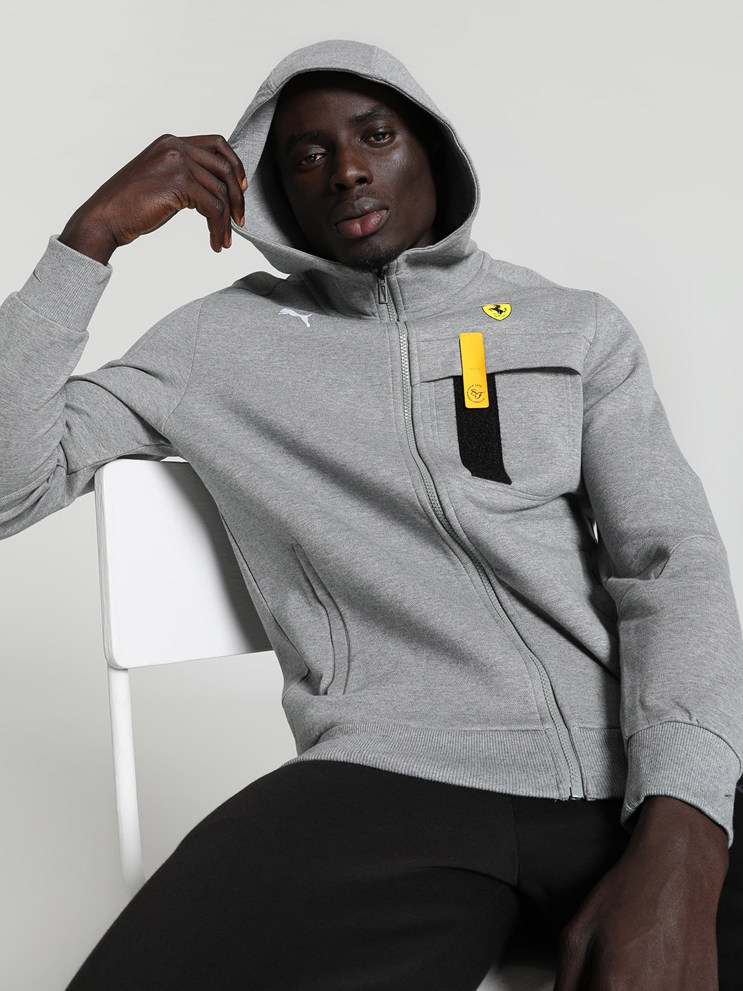 PUMA Motorsport Ferrari Race Regular Fit Hooded Sweat Cotton Sporty Jacket, Grey
PUMA Motorsport Ferrari Race Regular Fit Hooded Sweat Cotton Sporty Jacket, Grey