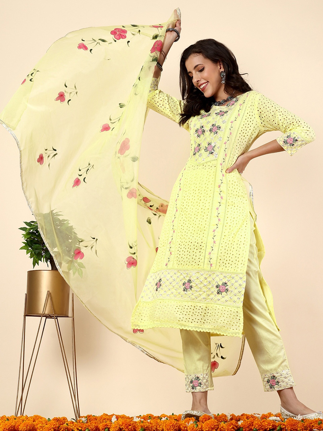 Anouk Floral Embroidered Schiffli Pure Cotton Kurta with Trousers & With Dupatta, Yellow
Anouk Floral Embroidered Schiffli Pure Cotton Kurta with Trousers & With Dupatta, Yellow