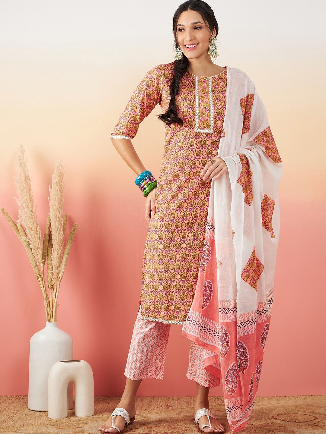 Vastramyaa Ethnic Motifs Printed Regular Pure Cotton Kurta with Trousers & Dupatta, Peach
Vastramyaa Ethnic Motifs Printed Regular Pure Cotton Kurta with Trousers & Dupatta, Peach