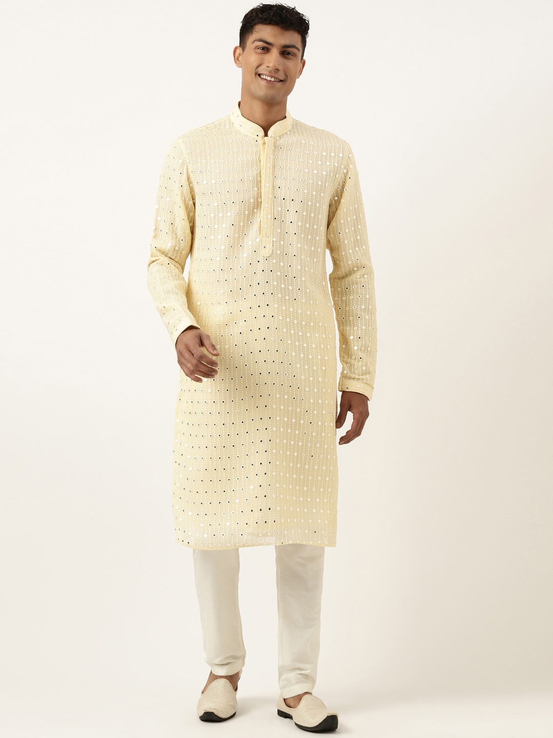 TheEthnic.Co Men Embroidered Georgette Regular Mirror Work Kurta with Pyjamas, Yellow
TheEthnic.Co Men Embroidered Georgette Regular Mirror Work Kurta with Pyjamas, Yellow