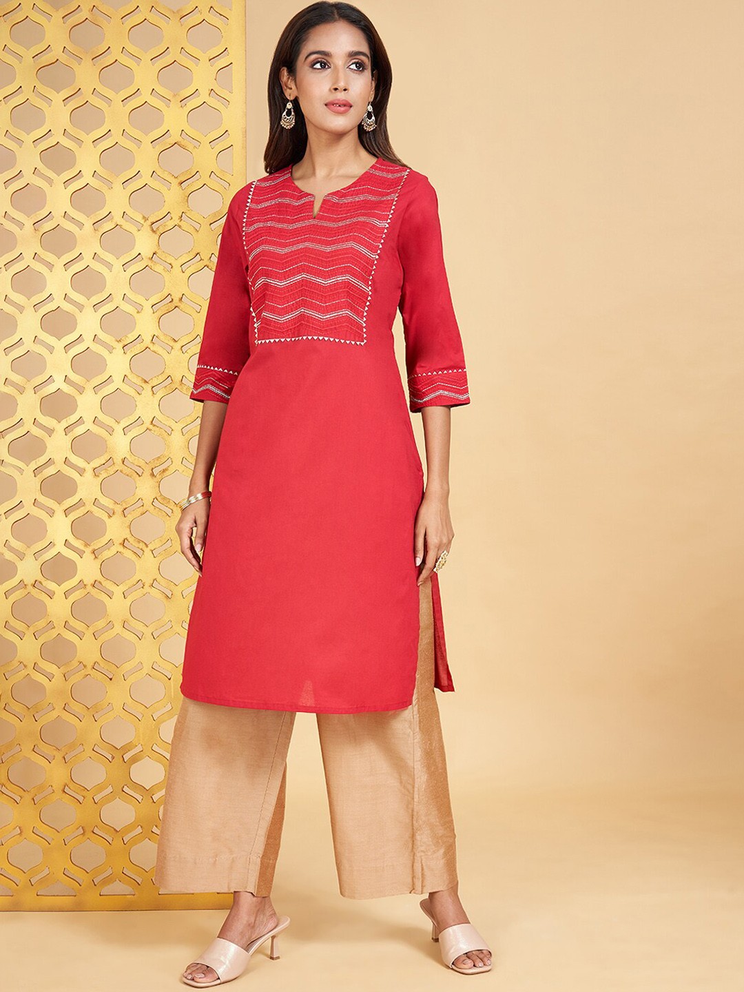 RANGMANCH BY PANTALOONS Geometric Yoke Design Gotta Patti Pure Cotton Straight Kurta, Red
RANGMANCH BY PANTALOONS Geometric Yoke Design Gotta Patti Pure Cotton Straight Kurta, Red