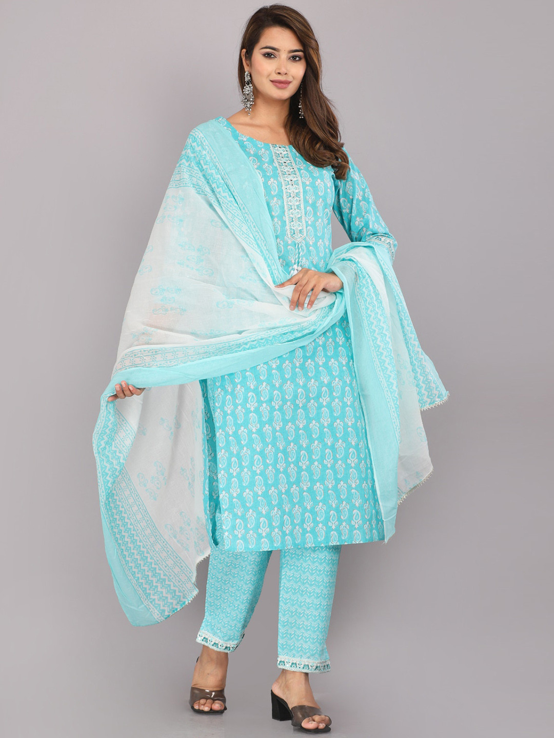 JC4U Paisley Printed Regular Mirror Work Pure Cotton Kurta With Trousers & Dupatta, Blue
JC4U Paisley Printed Regular Mirror Work Pure Cotton Kurta With Trousers & Dupatta, Blue