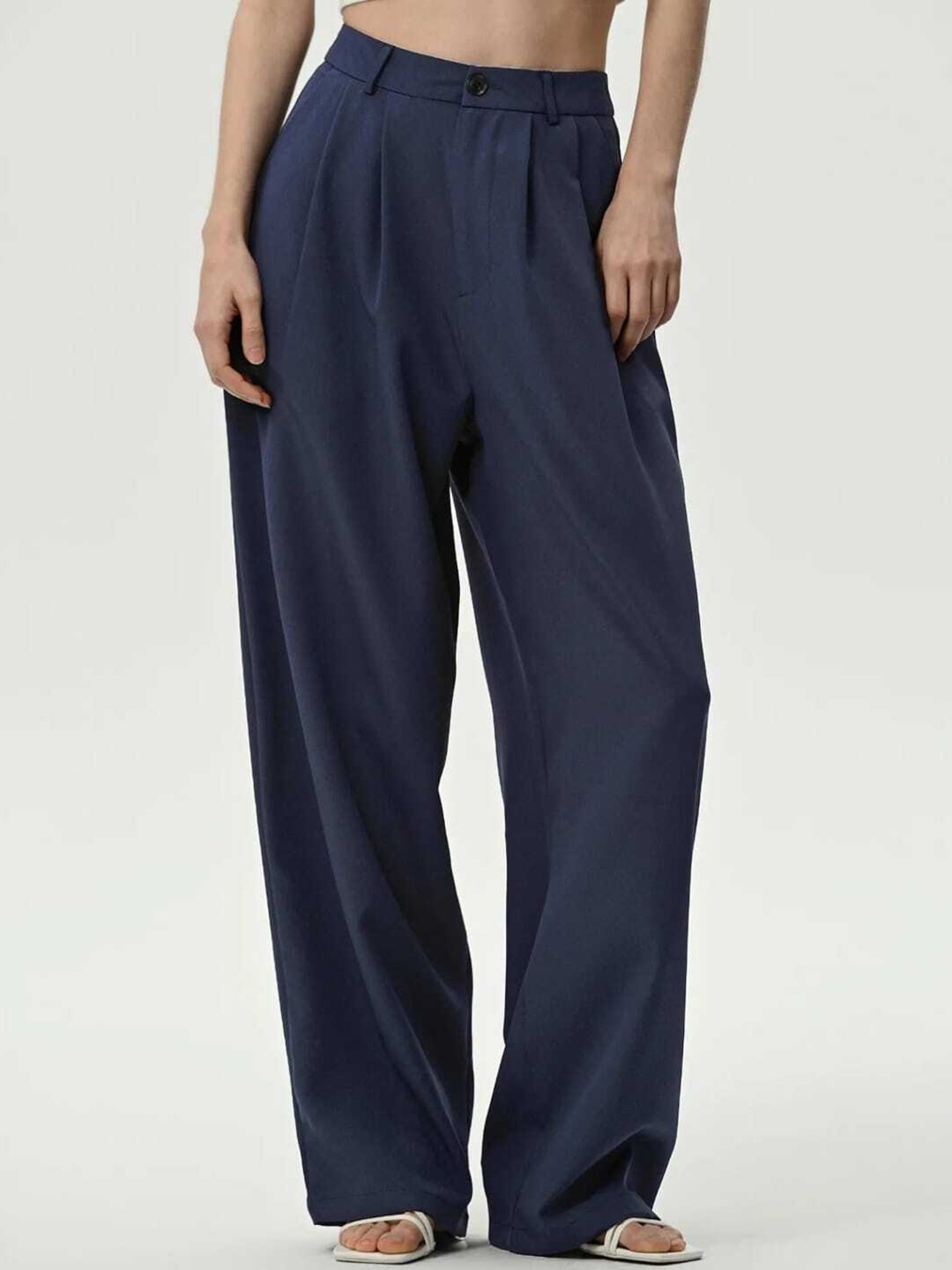 BROADSTAR Women Smart Loose Fit High-Rise Easy Wash Pleated Parallel Trousers, Navy blue
BROADSTAR Women Smart Loose Fit High-Rise Easy Wash Pleated Parallel Trousers, Navy blue