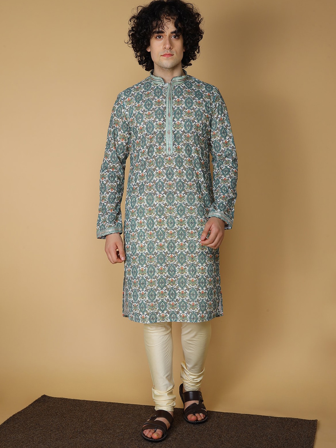MAAHI FABS Ethnic Motifs Sequinned Embroidered Regular Kurta With Churidar, Off white
MAAHI FABS Ethnic Motifs Sequinned Embroidered Regular Kurta With Churidar, Off white