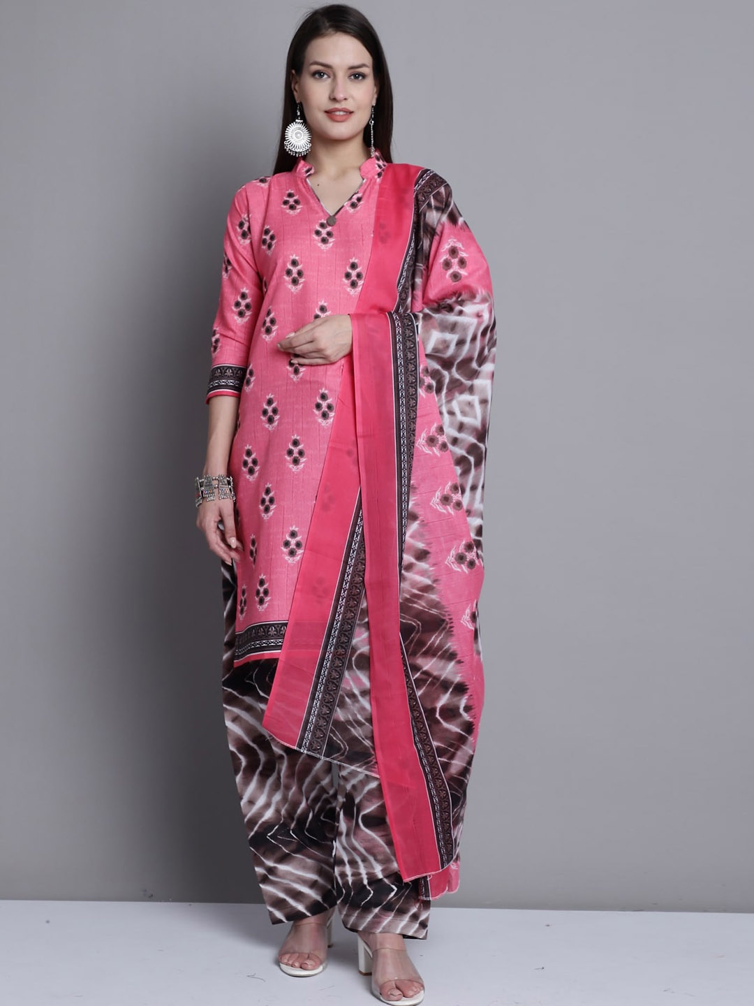 Roly Poly Ethnic Motifs Printed Mandarin Collar Kurta With Salwar & With Dupatta, Pink
Roly Poly Ethnic Motifs Printed Mandarin Collar Kurta With Salwar & With Dupatta, Pink