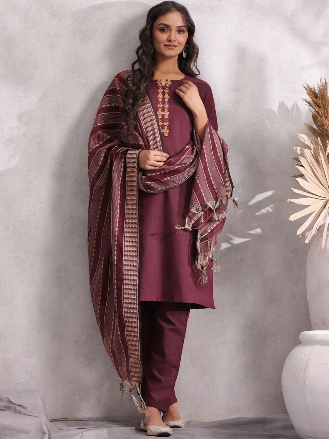 Anubhutee Yoke Design Regular Thread Work Pure Cotton Kurta with Trousers & With Dupatta, Maroon
Anubhutee Yoke Design Regular Thread Work Pure Cotton Kurta with Trousers & With Dupatta, Maroon