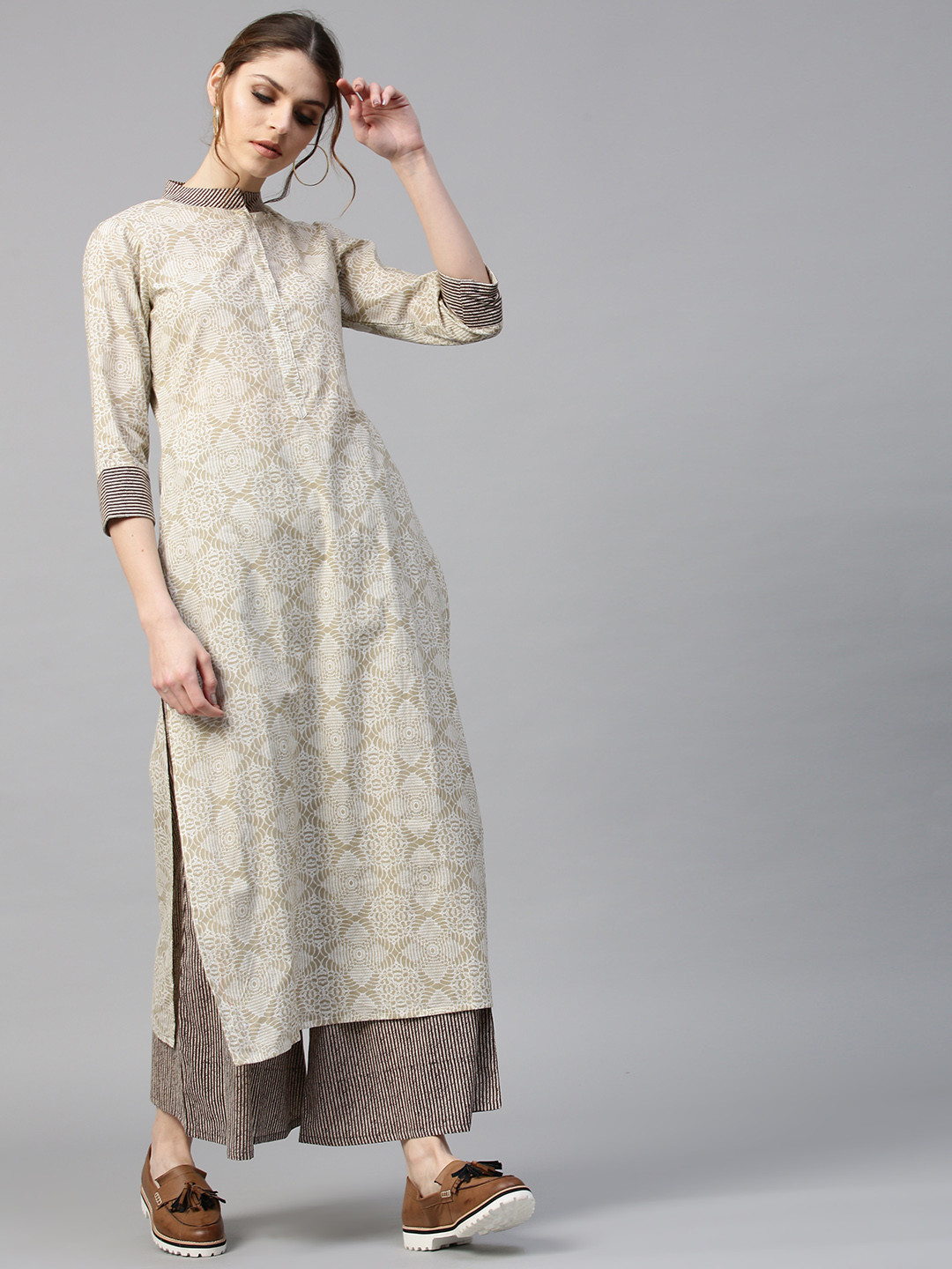 GERUA Women Off-White & Taupe Printed Kurta with Palazzos
GERUA Women Off-White & Taupe Printed Kurta with Palazzos