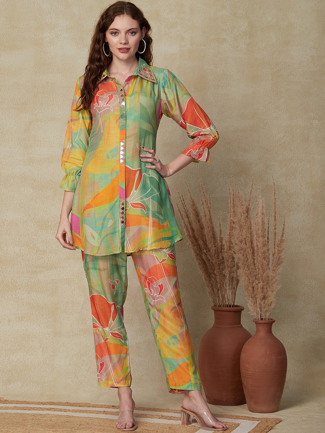 Envy Me by FASHOR Floral Printed Mirror Work Shirt Collar A-line Kurta With Trousers, Green
Envy Me by FASHOR Floral Printed Mirror Work Shirt Collar A-line Kurta With Trousers, Green