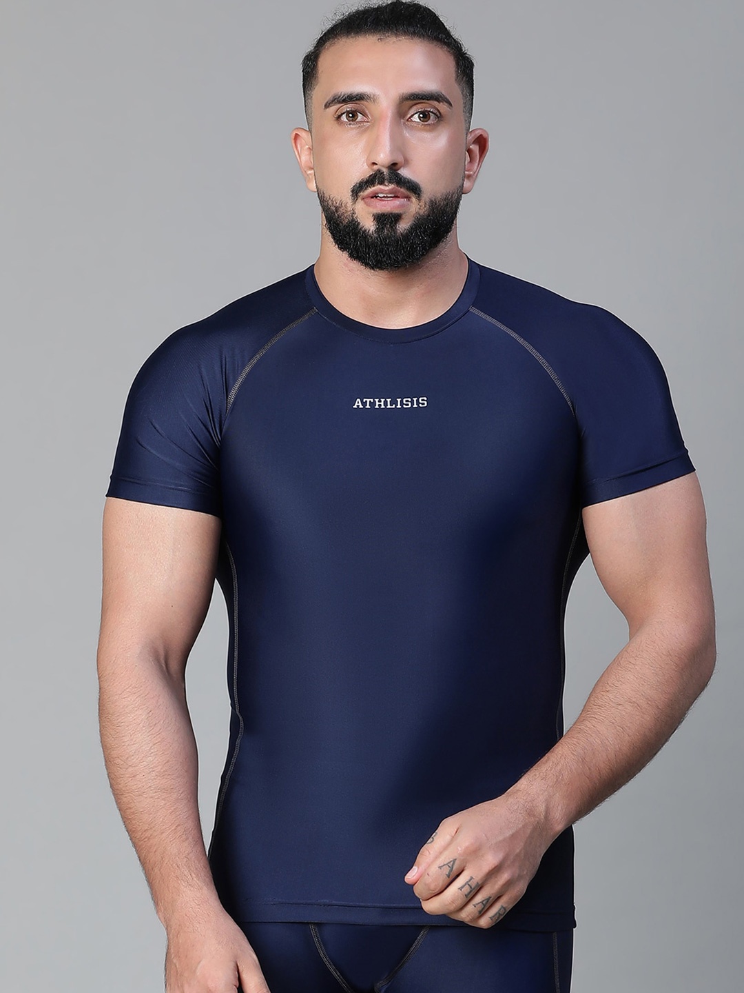 ATHLISIS Typography Printed Extended Sleeves Anti Odour Compression T-shirt, Navy blue
ATHLISIS Typography Printed Extended Sleeves Anti Odour Compression T-shirt, Navy blue