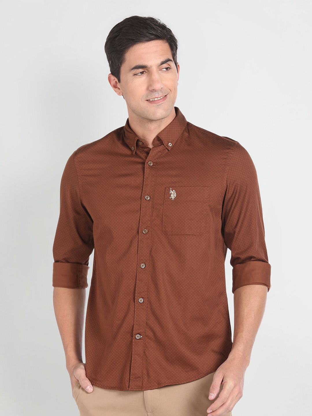 U.S. Polo Assn. Denim Co. Slim Fit Geometric Printed Twill Weave Pure Cotton Casual Shirt, Brown
U.S. Polo Assn. Denim Co. Slim Fit Geometric Printed Twill Weave Pure Cotton Casual Shirt, Brown